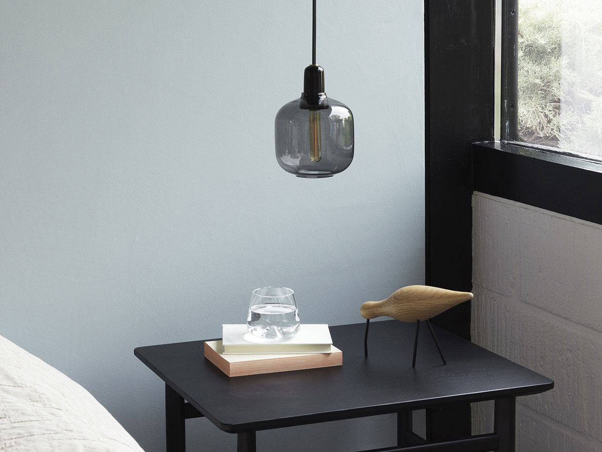 https://objectstorage.ap-seoul-1.oraclecloud.com/n/cnk6gaix2gpw/b/loqoqo-conv/o/normann-copenhagen/amp-small-eu-suspension-lamp/LAMPADAASOSPENSIONEAMPNEROSMOKE.jpg