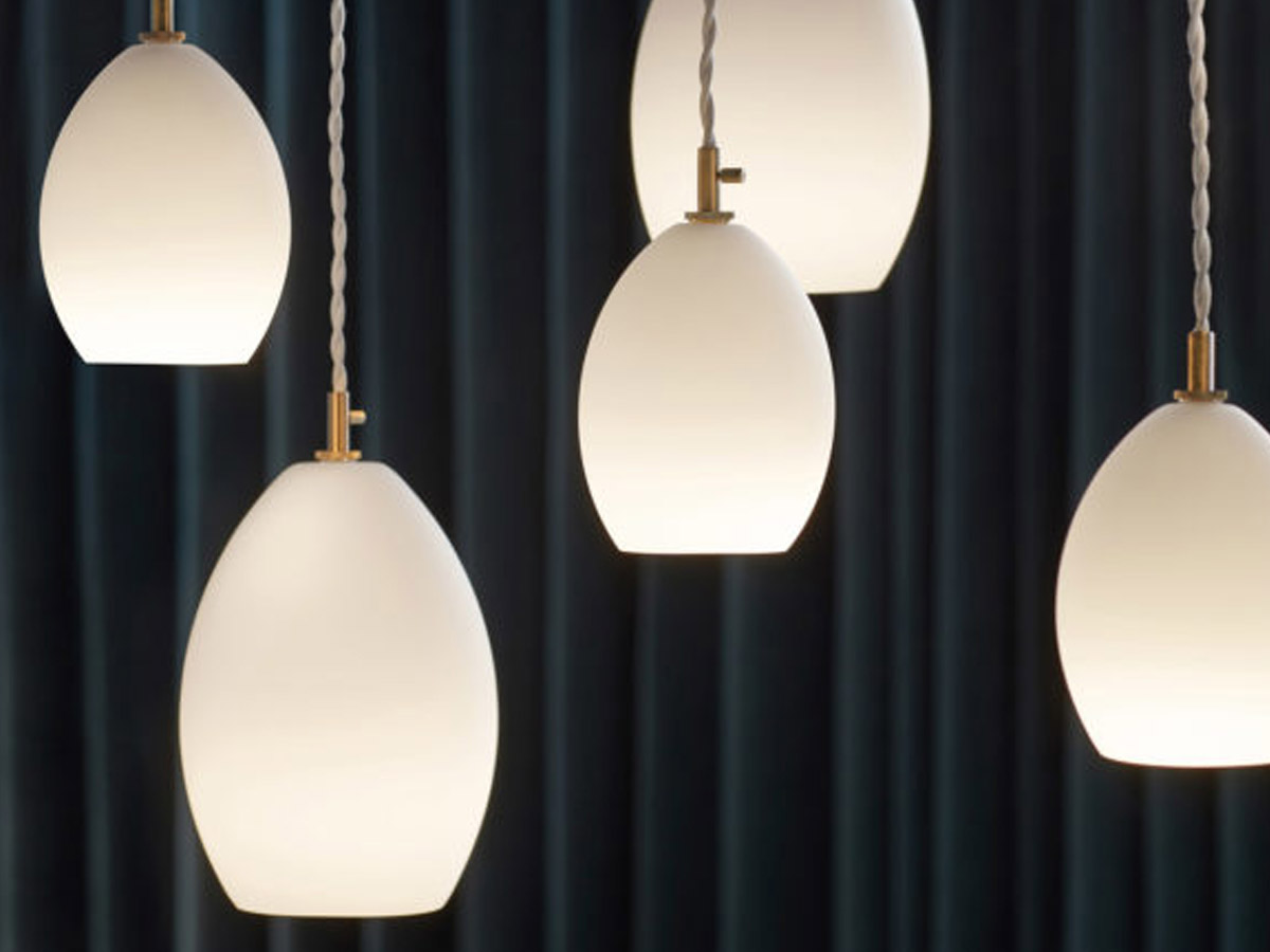 https://objectstorage.ap-seoul-1.oraclecloud.com/n/cnk6gaix2gpw/b/loqoqo-conv/o/northern/unika-large-suspension-lamp/lampada-unika-large-bianco.jpg