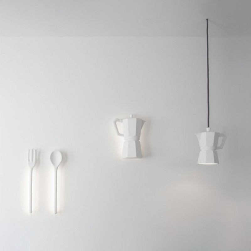 https://objectstorage.ap-seoul-1.oraclecloud.com/n/cnk6gaix2gpw/b/loqoqo-conv/o/novantadieci-9010/spoon-led-wall-lamp/69752.jpg