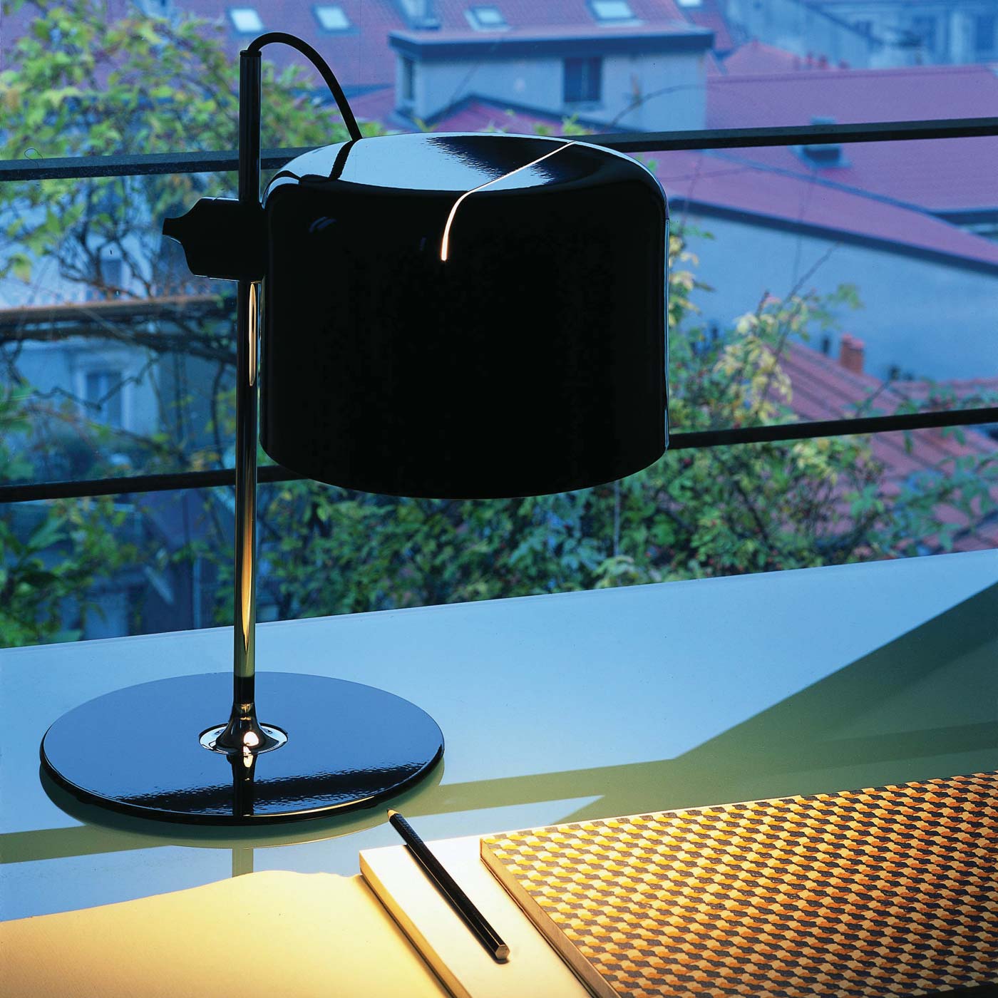 https://objectstorage.ap-seoul-1.oraclecloud.com/n/cnk6gaix2gpw/b/loqoqo-conv/o/o-luce/coupe-2202-table-lamp/coupe_1.jpg