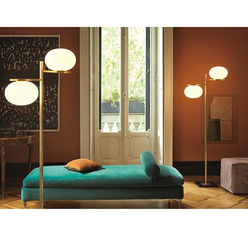 https://objectstorage.ap-seoul-1.oraclecloud.com/n/cnk6gaix2gpw/b/loqoqo-conv/o/oluce/alba-383-double-floor-lamp-in-glass/29626.jpg