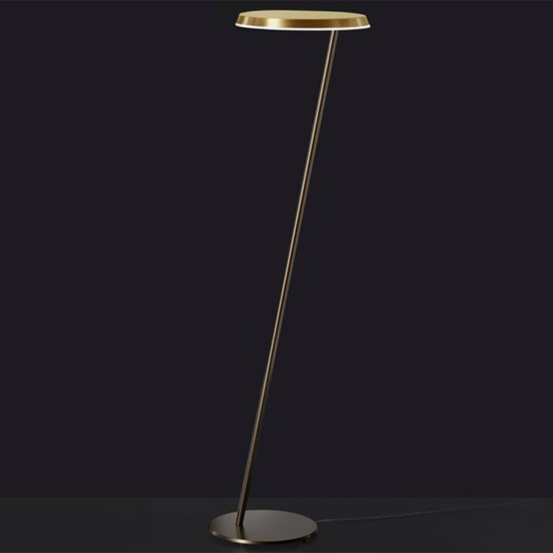 https://objectstorage.ap-seoul-1.oraclecloud.com/n/cnk6gaix2gpw/b/loqoqo-conv/o/oluce/amanita-led-inclined-floor-lamp/69140.jpg