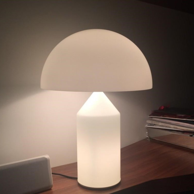 https://objectstorage.ap-seoul-1.oraclecloud.com/n/cnk6gaix2gpw/b/loqoqo-conv/o/oluce/atollo-237-medium-glass-table-lamp-dimmable/85817.jpg