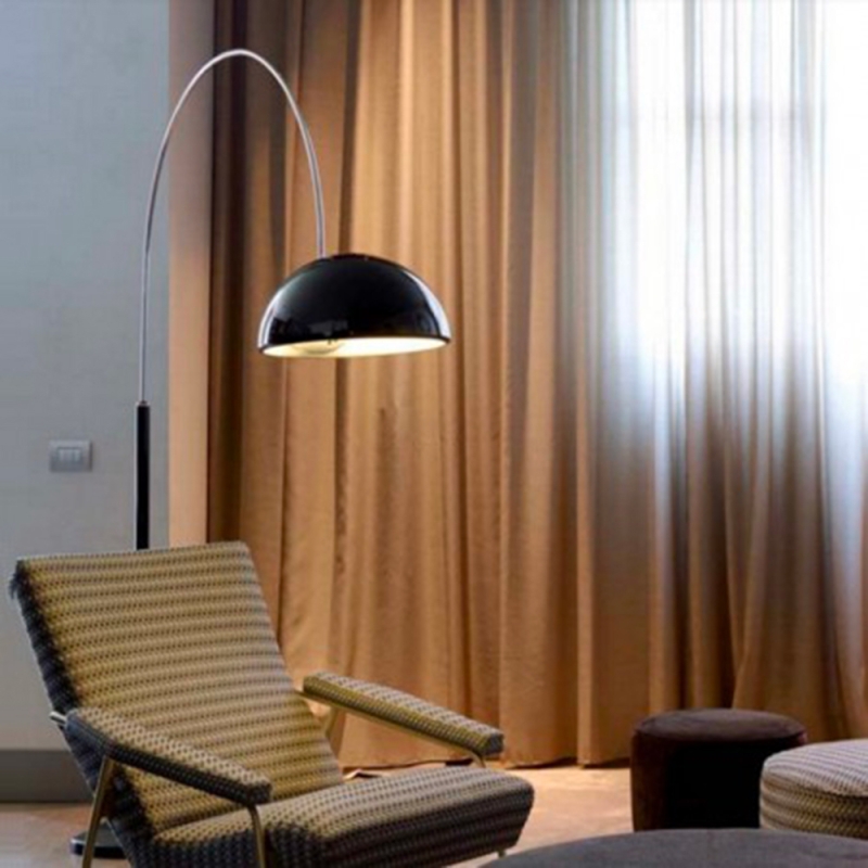 https://objectstorage.ap-seoul-1.oraclecloud.com/n/cnk6gaix2gpw/b/loqoqo-conv/o/oluce/coupe-floor-lamp-arco/128671.jpg