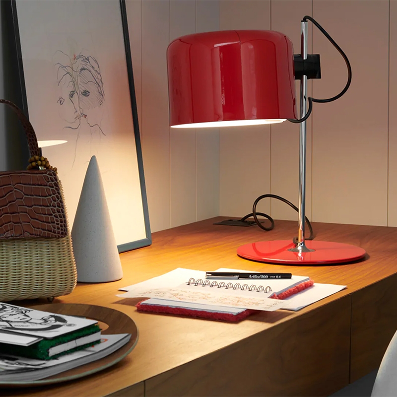 https://objectstorage.ap-seoul-1.oraclecloud.com/n/cnk6gaix2gpw/b/loqoqo-conv/o/oluce/coupe-scarlet-red-led-table-lamp/170980.jpg