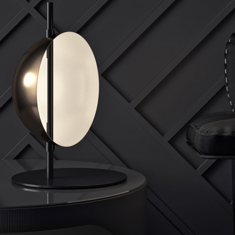 https://objectstorage.ap-seoul-1.oraclecloud.com/n/cnk6gaix2gpw/b/loqoqo-conv/o/oluce/superluna-t-semispherical-led-table-lamp/58536.jpg