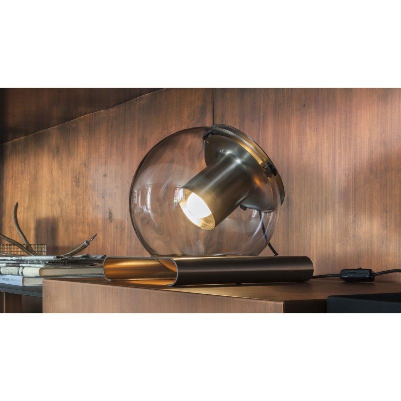 https://objectstorage.ap-seoul-1.oraclecloud.com/n/cnk6gaix2gpw/b/loqoqo-conv/o/oluce/the-globe-table-lamp-with-diffused-light-vintage/33998.jpg