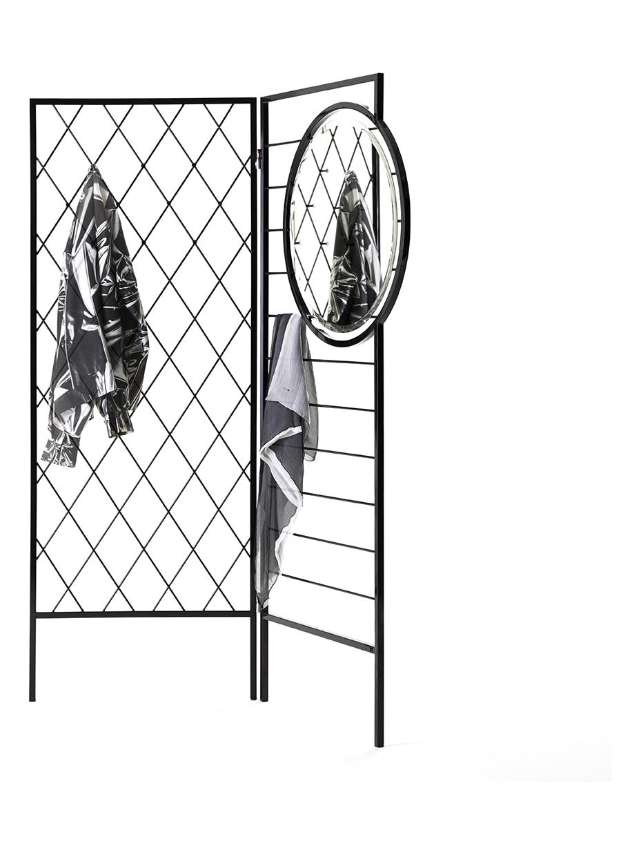 Apparel Coat Hanger / Room Divider