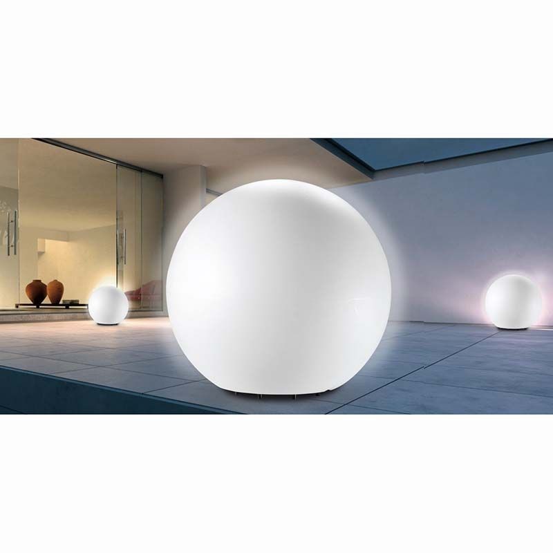 https://objectstorage.ap-seoul-1.oraclecloud.com/n/cnk6gaix2gpw/b/loqoqo-conv/o/pan/sphere-45-cm-floor-garden-lamp-light-ball/11432.jpg