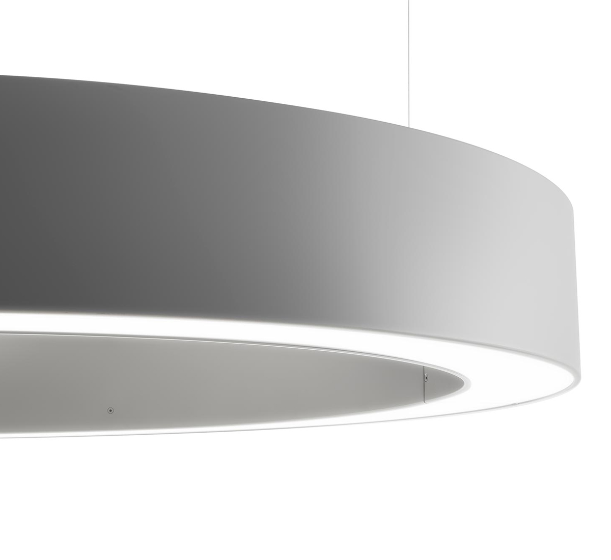 https://objectstorage.ap-seoul-1.oraclecloud.com/n/cnk6gaix2gpw/b/loqoqo-conv/o/panzeri/golden-ring-suspension-lamp/det_panzeri_golden_ring.jpg