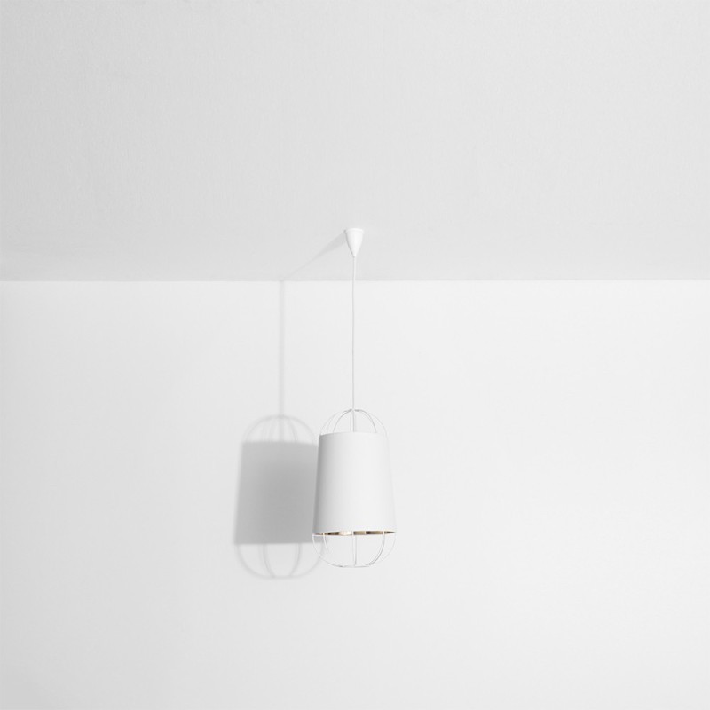 https://objectstorage.ap-seoul-1.oraclecloud.com/n/cnk6gaix2gpw/b/loqoqo-conv/o/petite-friture/lanterna-small-suspension-lamp/96764.jpg