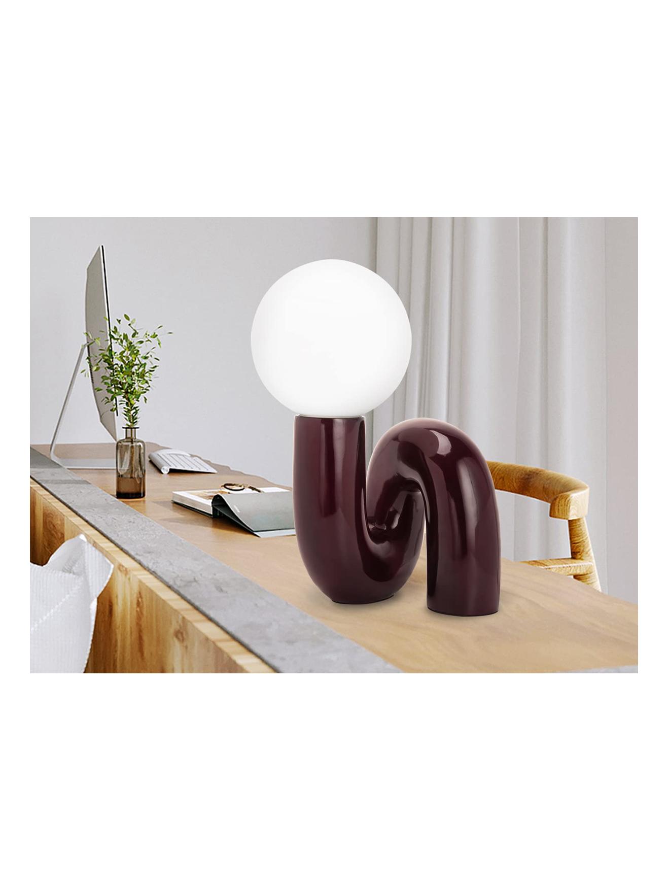 https://objectstorage.ap-seoul-1.oraclecloud.com/n/cnk6gaix2gpw/b/loqoqo-conv/o/petite-friture/neotenic-table-lamp-grande/petitefriturneotenictablefoto7.jpg