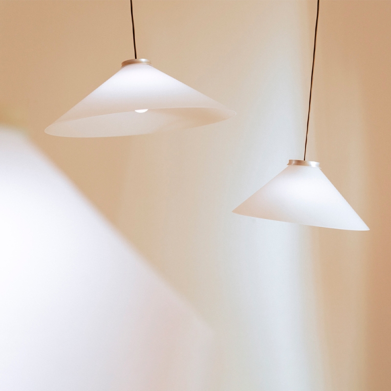 https://objectstorage.ap-seoul-1.oraclecloud.com/n/cnk6gaix2gpw/b/loqoqo-conv/o/pholc/aline-suspension-lamp/173861.jpg