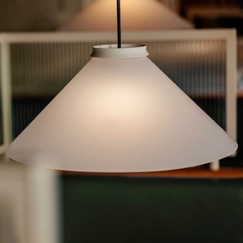https://objectstorage.ap-seoul-1.oraclecloud.com/n/cnk6gaix2gpw/b/loqoqo-conv/o/pholc/aline-suspension-lamp/173867.jpg