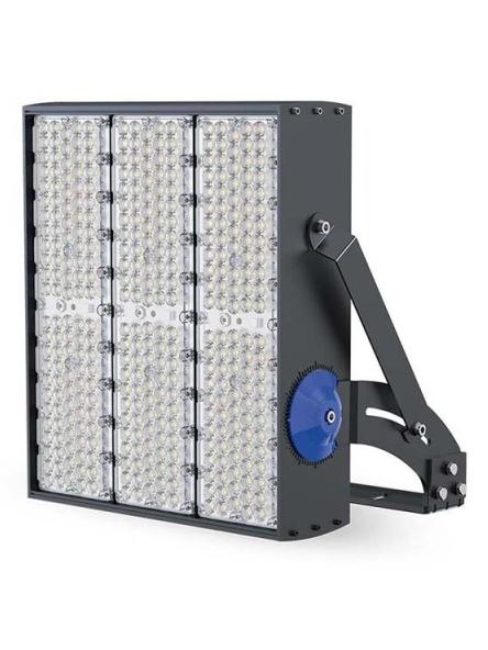 Big High Brightness Outdoor IP66 LED 705W Floodlight for Sports Facilities