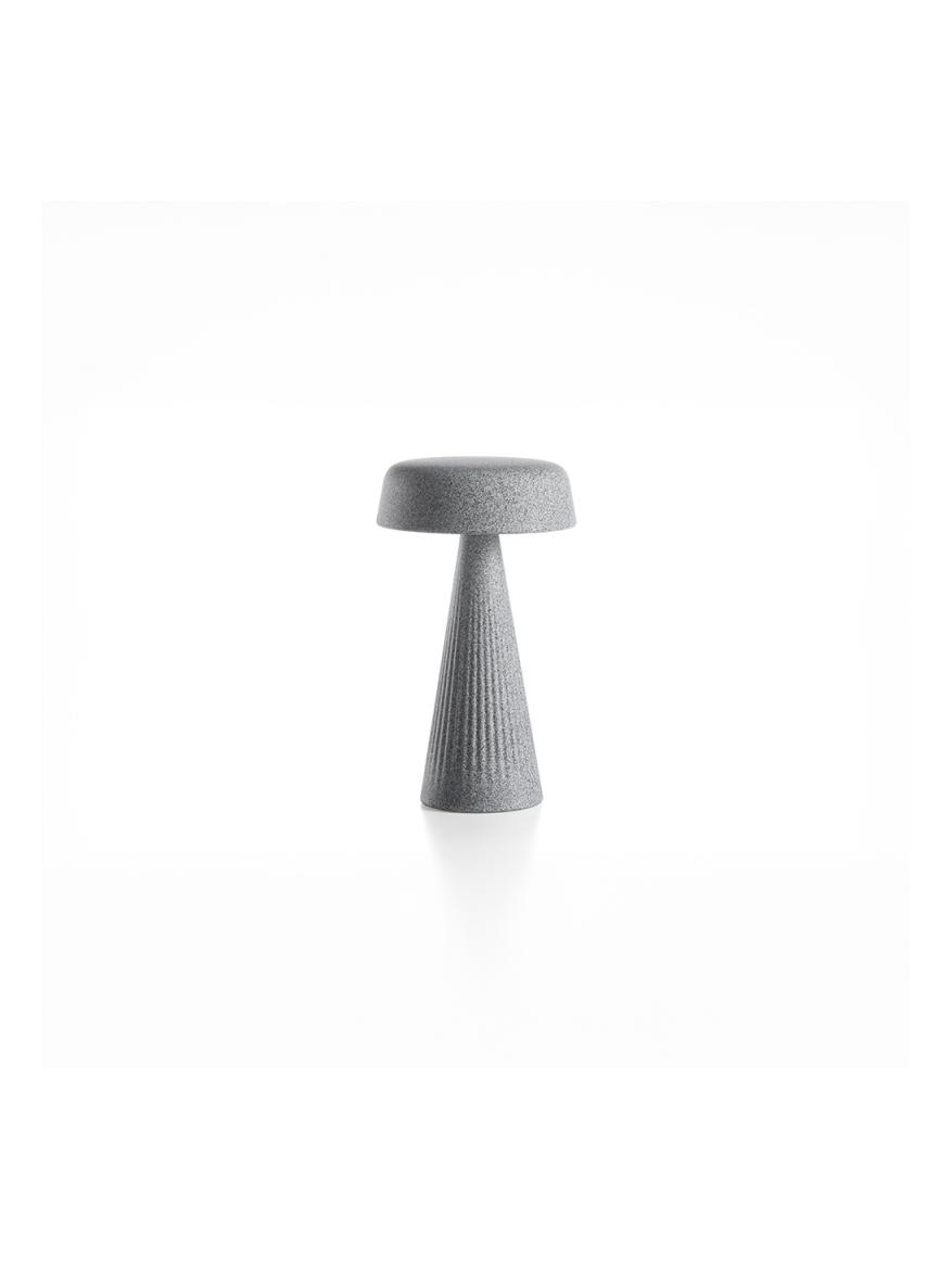 https://objectstorage.ap-seoul-1.oraclecloud.com/n/cnk6gaix2gpw/b/loqoqo-conv/o/plust/fade-table-lamp/161782.jpg