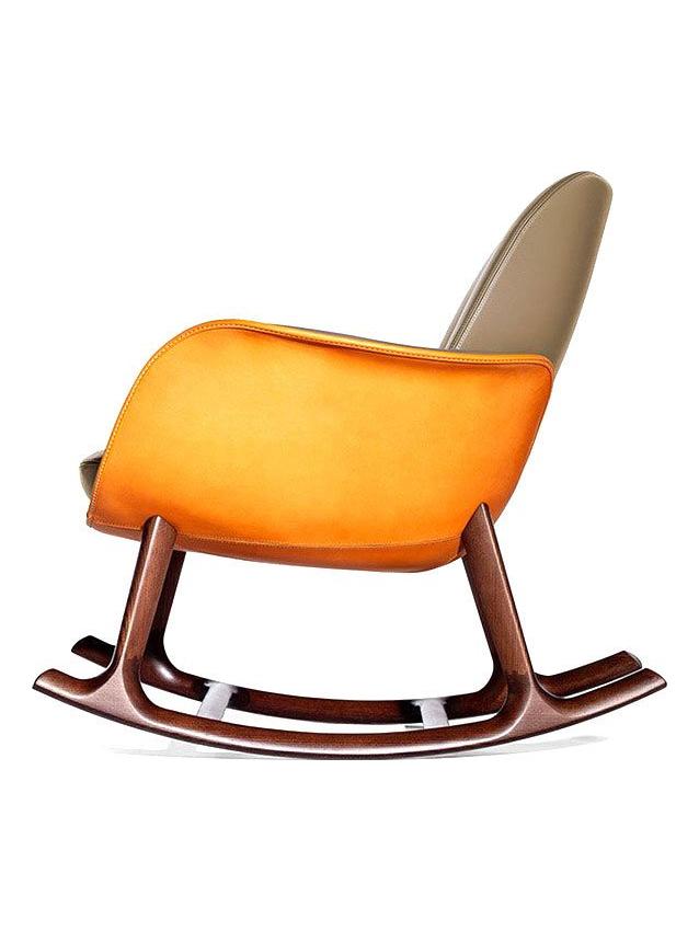 https://objectstorage.ap-seoul-1.oraclecloud.com/n/cnk6gaix2gpw/b/loqoqo-conv/o/poltrona-frau/martha-rocking-armchair-outside-saddle-leather-extra-cammello-inside-pelle-frau-sc-40-cachemire-moka-stained-ash/MarthaRockingArmchairOutsideSaddleLeatherExtraCammelloInside_1.jpg