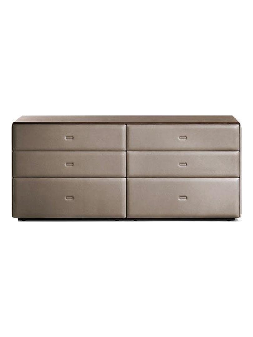 https://objectstorage.ap-seoul-1.oraclecloud.com/n/cnk6gaix2gpw/b/loqoqo-conv/o/poltrona-frau/moondance-chest-of-drawers-leather-soul-whitney-top-canaletto-walnut/moondance-cassettiera-poltrona-frau-soul-whitney---canaletto.jpg