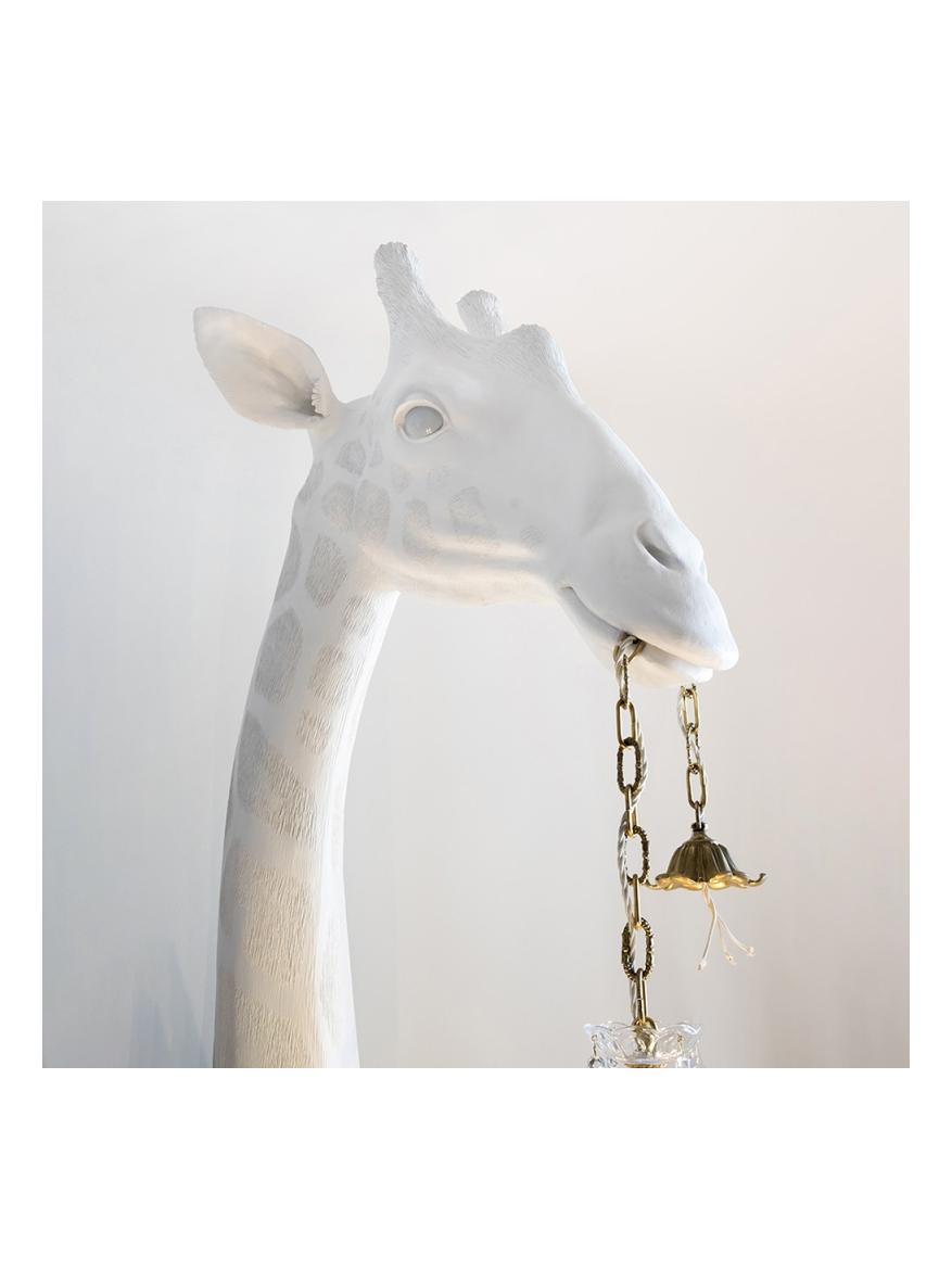 https://objectstorage.ap-seoul-1.oraclecloud.com/n/cnk6gaix2gpw/b/loqoqo-conv/o/qeeboo/giraffe-in-love-m-outdoor/164410.jpg