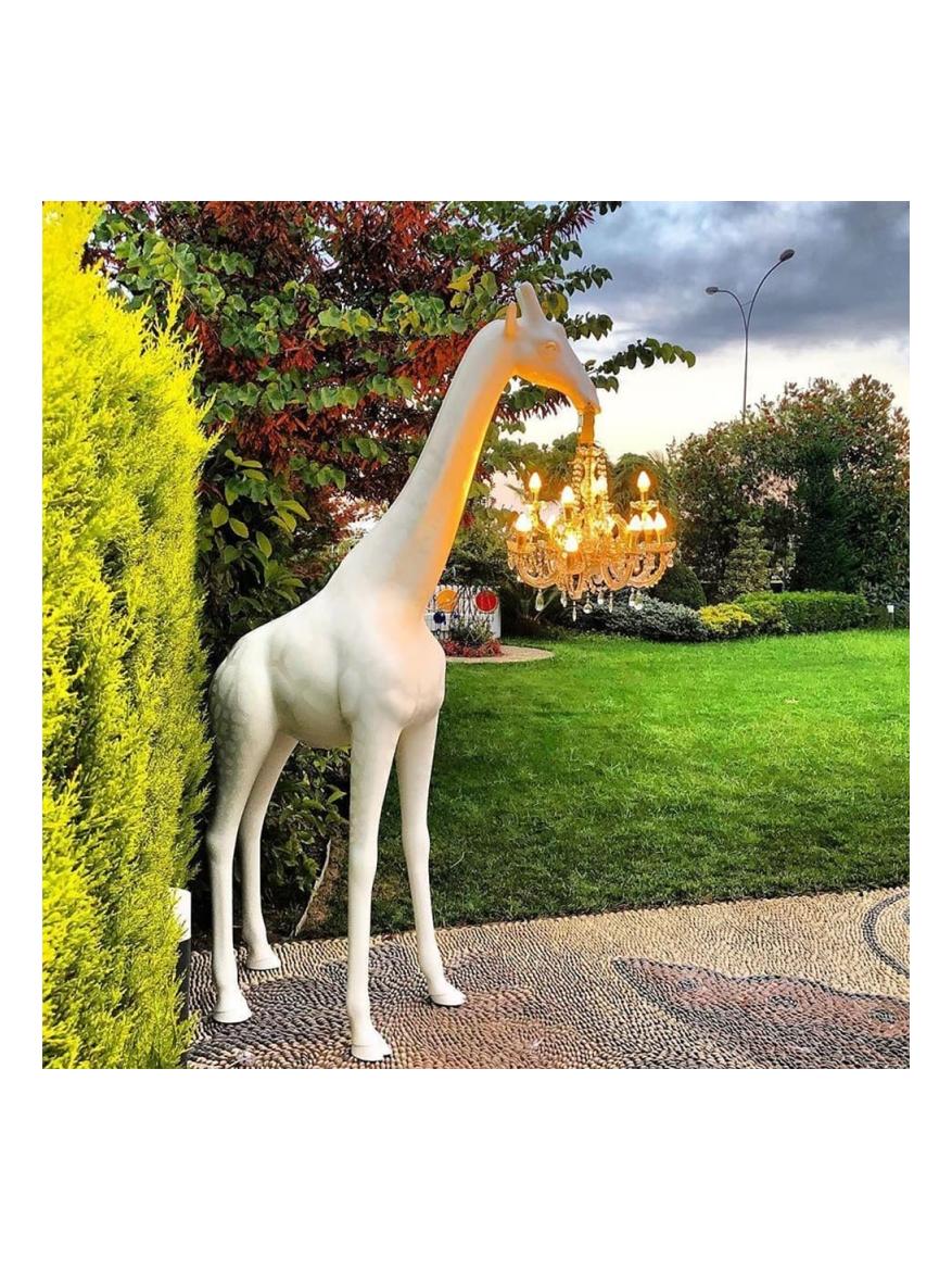 https://objectstorage.ap-seoul-1.oraclecloud.com/n/cnk6gaix2gpw/b/loqoqo-conv/o/qeeboo/giraffe-in-love-m-outdoor/164416.jpg