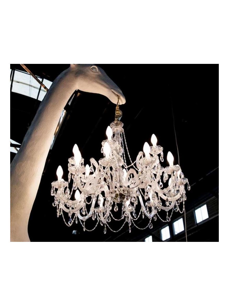 https://objectstorage.ap-seoul-1.oraclecloud.com/n/cnk6gaix2gpw/b/loqoqo-conv/o/qeeboo/giraffe-in-love-outdoor-4-mt-with-led-chandelier/39021.jpg