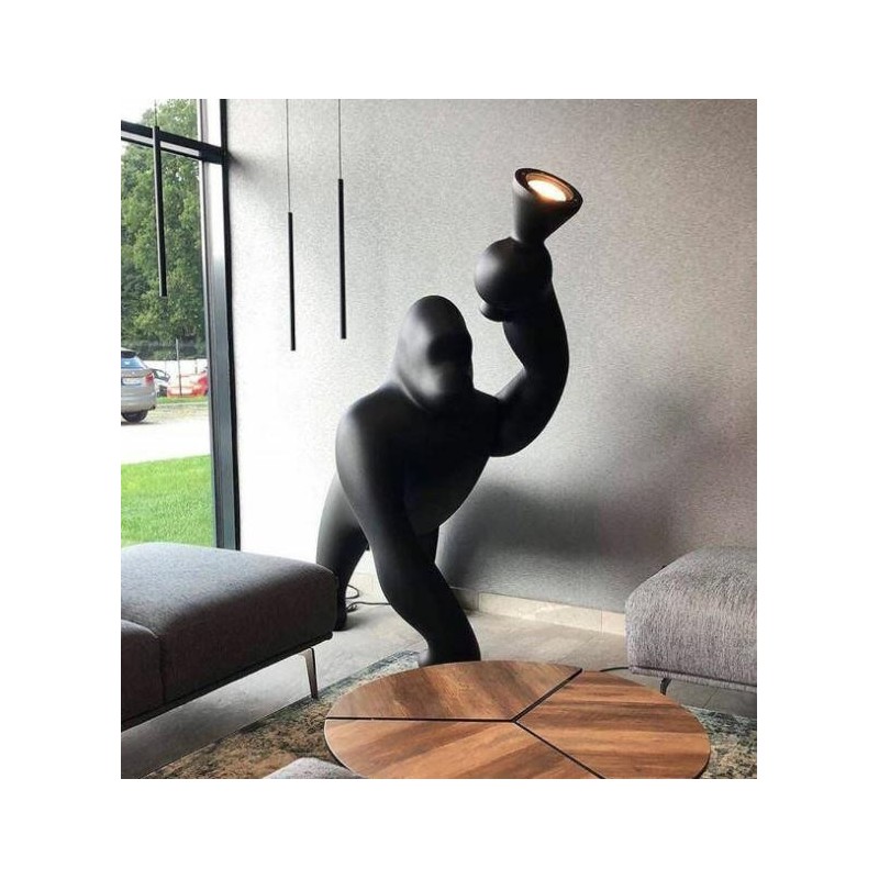 https://objectstorage.ap-seoul-1.oraclecloud.com/n/cnk6gaix2gpw/b/loqoqo-conv/o/qeeboo/kong-gorilla-led-floor-lamp-for-outdoor/39369.jpg
