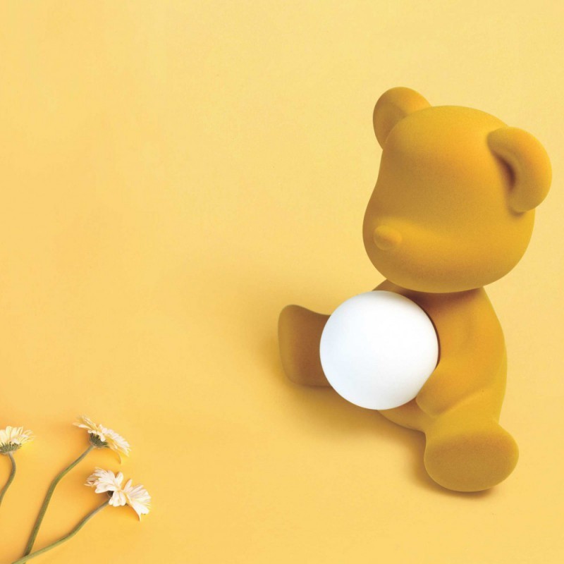 https://objectstorage.ap-seoul-1.oraclecloud.com/n/cnk6gaix2gpw/b/loqoqo-conv/o/qeeboo/teddy-girl-battery-led-table-lamp/42657.jpg