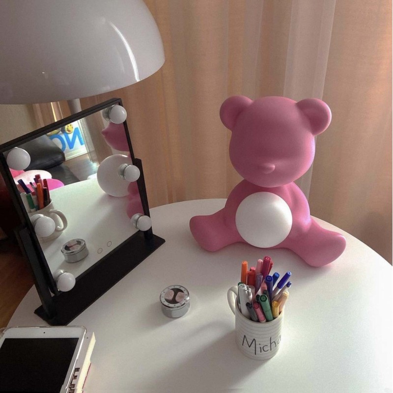 https://objectstorage.ap-seoul-1.oraclecloud.com/n/cnk6gaix2gpw/b/loqoqo-conv/o/qeeboo/teddy-girl-battery-led-table-lamp/42666.jpg