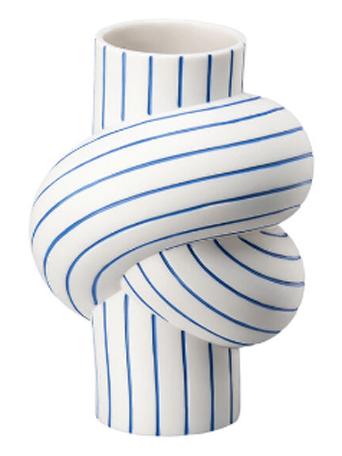https://objectstorage.ap-seoul-1.oraclecloud.com/n/cnk6gaix2gpw/b/loqoqo-conv/o/rosenthal/node-stripes-vase-12-cm-blueberry/rosenthal-node-stripes-vase-blueberry-1.jpg