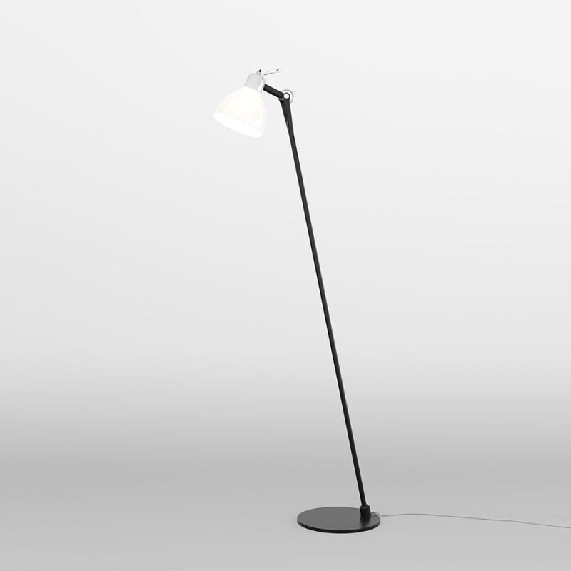https://objectstorage.ap-seoul-1.oraclecloud.com/n/cnk6gaix2gpw/b/loqoqo-conv/o/rotaliana/luxy-f-0-glam-floor-lamp-in-glass/54737.jpg