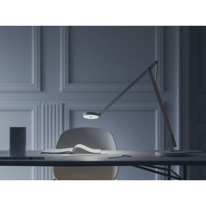 https://objectstorage.ap-seoul-1.oraclecloud.com/n/cnk6gaix2gpw/b/loqoqo-conv/o/rotaliana/string-t-1-dtw-led-table-lamp/31755.jpg