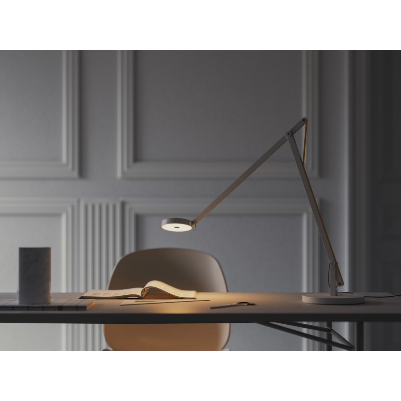 https://objectstorage.ap-seoul-1.oraclecloud.com/n/cnk6gaix2gpw/b/loqoqo-conv/o/rotaliana/string-t-1-dtw-led-table-lamp/31756.jpg
