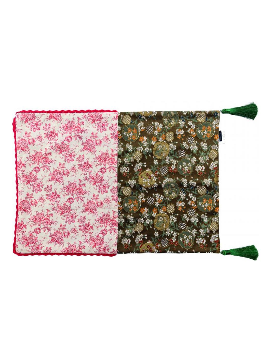 Hybrid Tablemats Pentesilea