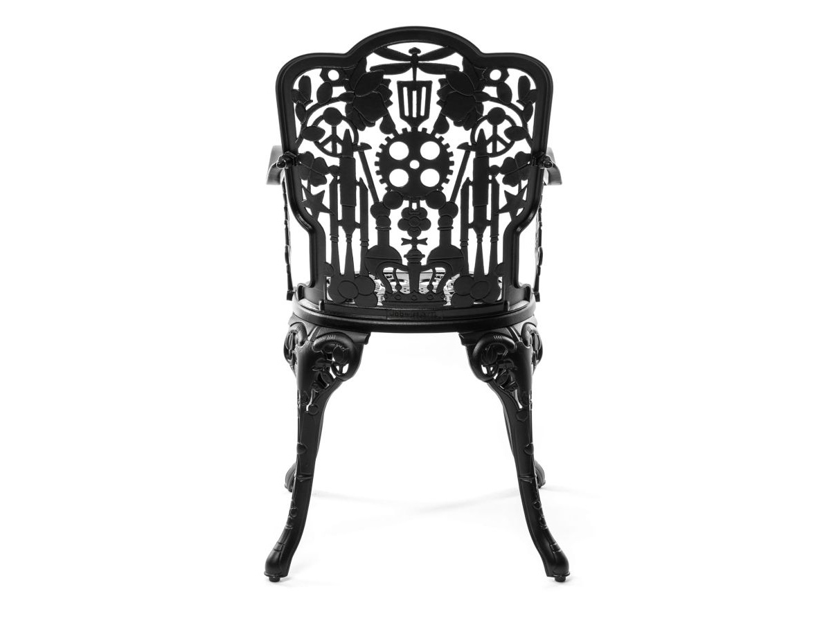 https://objectstorage.ap-seoul-1.oraclecloud.com/n/cnk6gaix2gpw/b/loqoqo-conv/o/seletti/industry-garden-armchair/industry-armchair-seletti-black-back.jpg