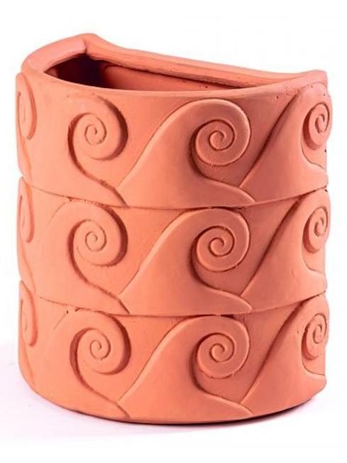 https://objectstorage.ap-seoul-1.oraclecloud.com/n/cnk6gaix2gpw/b/loqoqo-conv/o/seletti/magna-graecia-onde-wall-vase/vaso-da-parete-in-terracotta-onde-0039-livello-32.jpg