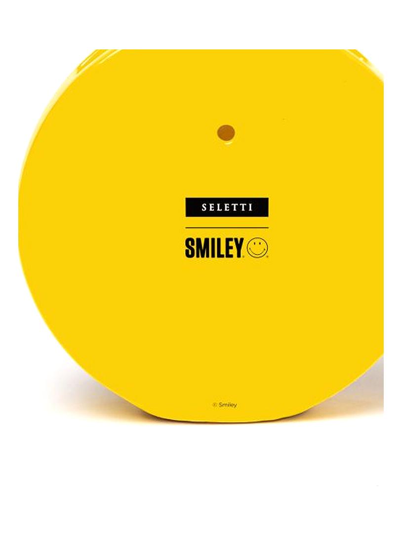 https://objectstorage.ap-seoul-1.oraclecloud.com/n/cnk6gaix2gpw/b/loqoqo-conv/o/seletti/ox-smiley-vase/ox-vase-smiley-seletti-2.jpg