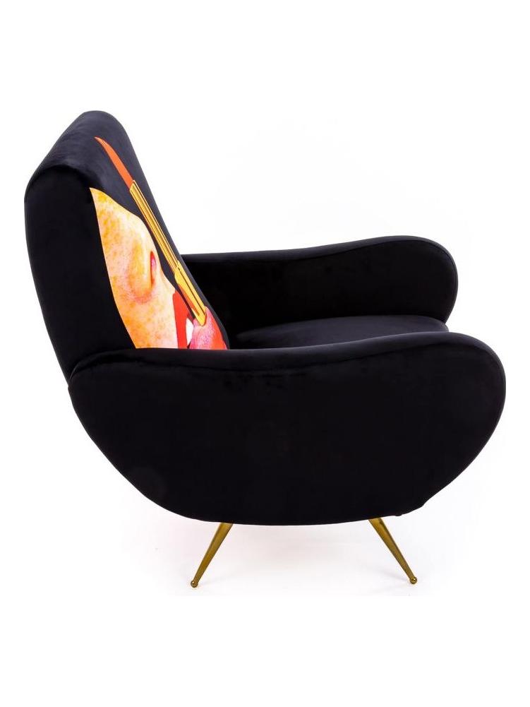 https://objectstorage.ap-seoul-1.oraclecloud.com/n/cnk6gaix2gpw/b/loqoqo-conv/o/seletti/toiletpaper-armchairs/toiletpaper-armchair-seletti-tongue-black-1.jpg