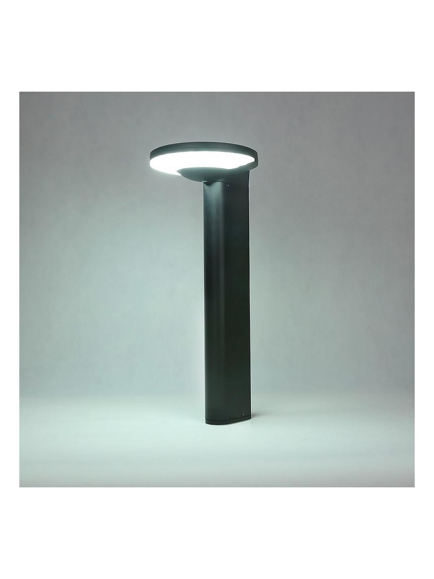 https://objectstorage.ap-seoul-1.oraclecloud.com/n/cnk6gaix2gpw/b/loqoqo-conv/o/shot-bot-lighting/bot-lighting-yuma-350-p-outdoor-led-solar-bollard/160330.jpg