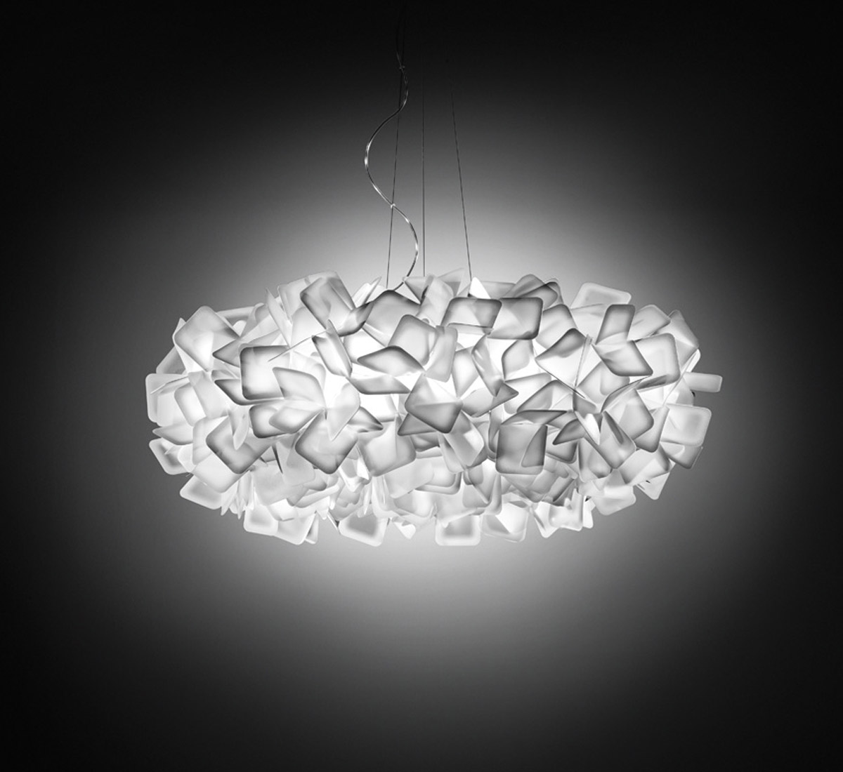https://objectstorage.ap-seoul-1.oraclecloud.com/n/cnk6gaix2gpw/b/loqoqo-conv/o/slamp/clizia-suspension-lamp-large-fume/clizia-large-slamp.jpg