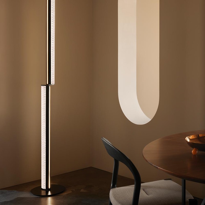 https://objectstorage.ap-seoul-1.oraclecloud.com/n/cnk6gaix2gpw/b/loqoqo-conv/o/slamp/slamp-modula-led-floor-lamp/124260.jpg