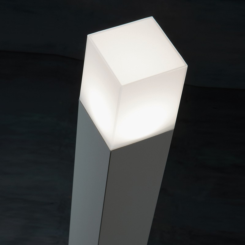 https://objectstorage.ap-seoul-1.oraclecloud.com/n/cnk6gaix2gpw/b/loqoqo-conv/o/sovil/kube-outdoor-led-bollard/101321.jpg