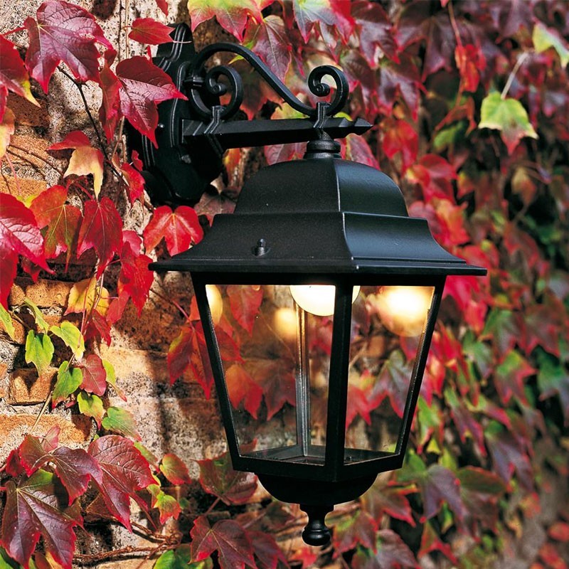 https://objectstorage.ap-seoul-1.oraclecloud.com/n/cnk6gaix2gpw/b/loqoqo-conv/o/sovil/quadrata-lantern-e-27-wall-lamp-in-black-aluminum-and-glass-for-outdoors/27816.jpg
