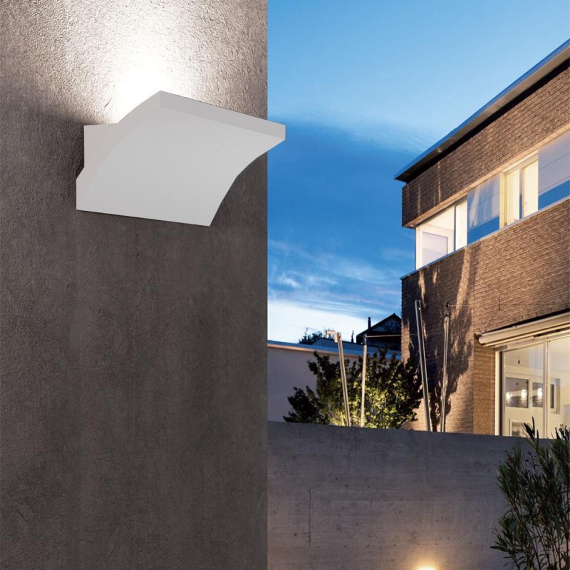 https://objectstorage.ap-seoul-1.oraclecloud.com/n/cnk6gaix2gpw/b/loqoqo-conv/o/sovil/tesla-outdoor-wall-light/125846.jpg