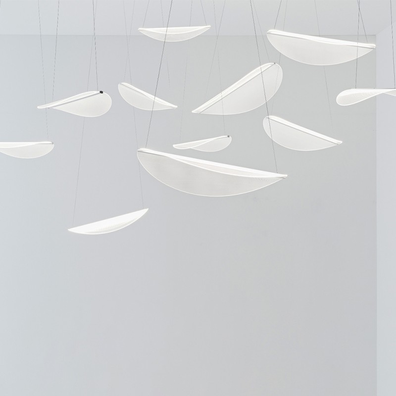 https://objectstorage.ap-seoul-1.oraclecloud.com/n/cnk6gaix2gpw/b/loqoqo-conv/o/stilnovo/diphy-l-54-curved-suspension-lamp/80378.jpg