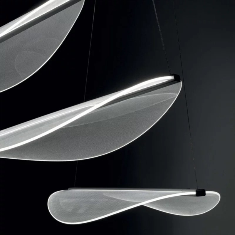 https://objectstorage.ap-seoul-1.oraclecloud.com/n/cnk6gaix2gpw/b/loqoqo-conv/o/stilnovo/diphy-l-54-curved-suspension-lamp/80381.jpg