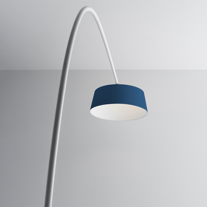 https://objectstorage.ap-seoul-1.oraclecloud.com/n/cnk6gaix2gpw/b/loqoqo-conv/o/stilnovo/oxygen-curved-led-floor-lamp/137216.jpg