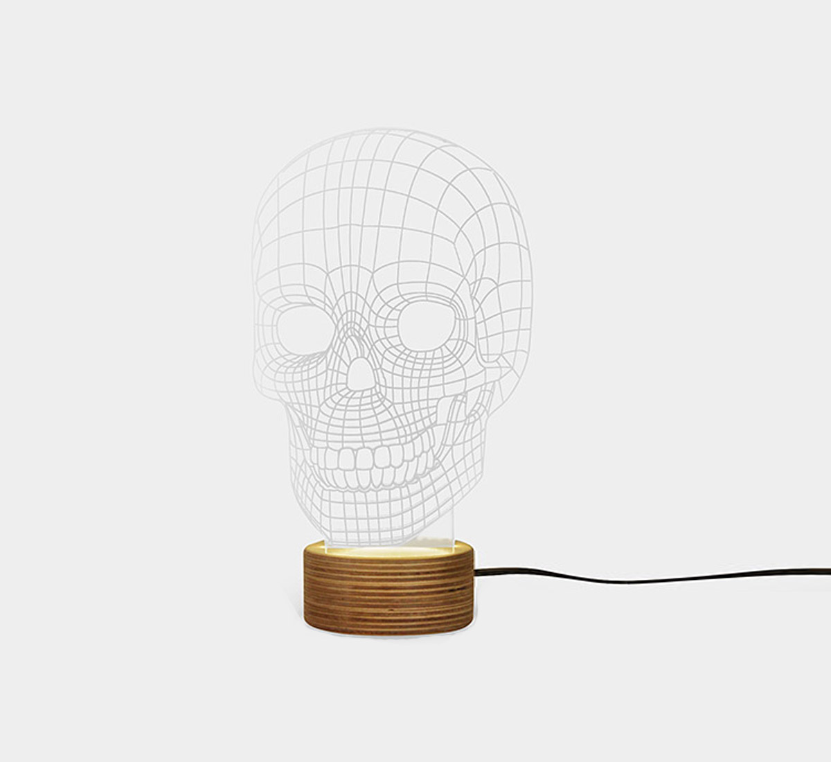 Bulbing Skull Table Lamp