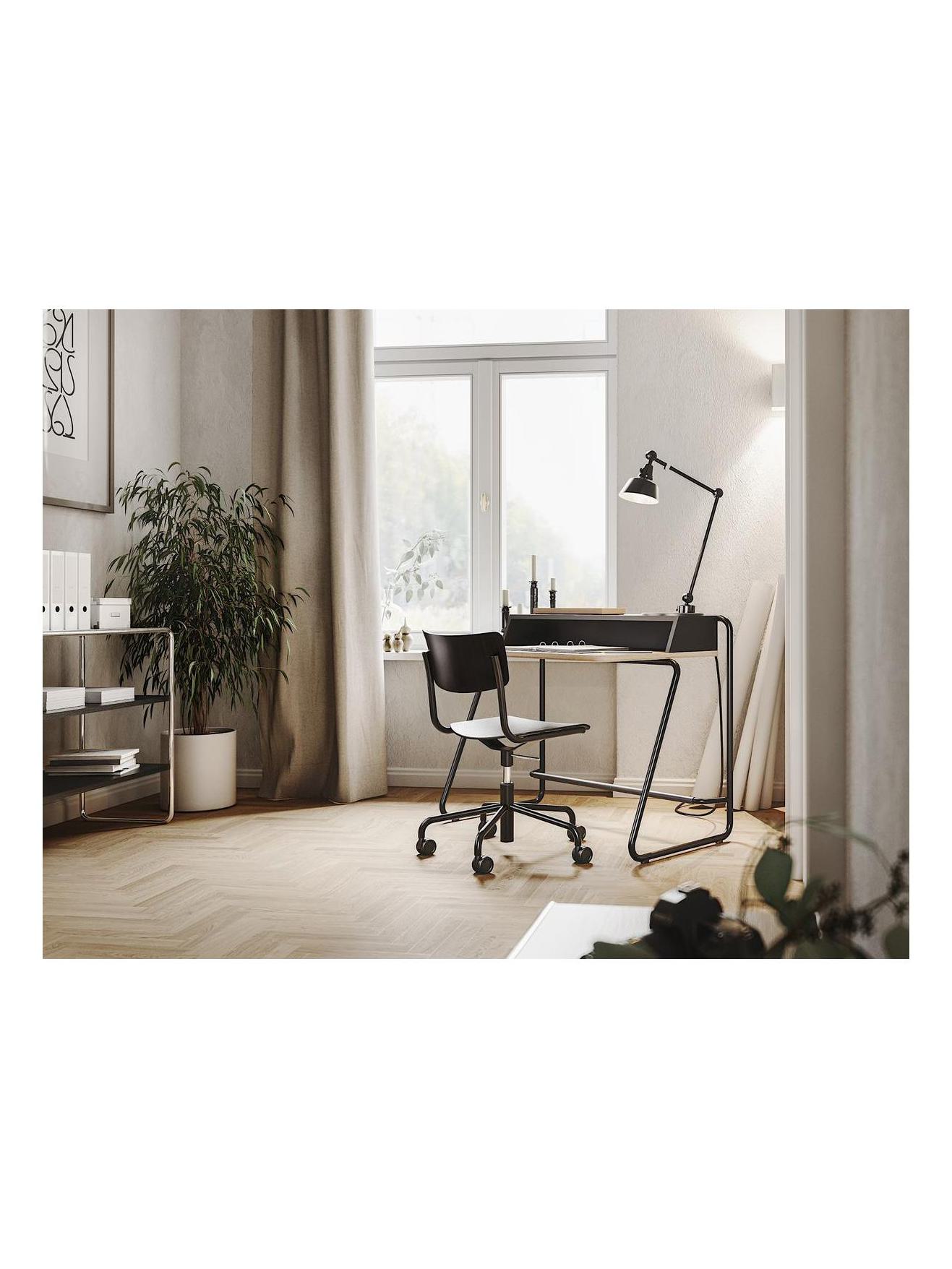 https://objectstorage.ap-seoul-1.oraclecloud.com/n/cnk6gaix2gpw/b/loqoqo-conv/o/thonet/s-43-swivel-chair/0613b57c-63a9-4a40-9675-16d926f341f4.jpg