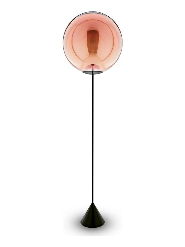 https://objectstorage.ap-seoul-1.oraclecloud.com/n/cnk6gaix2gpw/b/loqoqo-conv/o/tom-dixon/globe-floor-lamp/globe_floor_lamp_copper.jpg