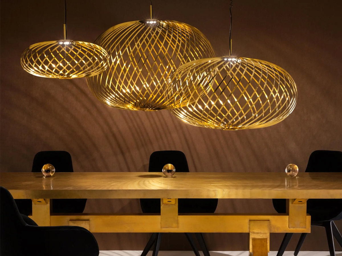 https://objectstorage.ap-seoul-1.oraclecloud.com/n/cnk6gaix2gpw/b/loqoqo-conv/o/tom-dixon/spring-suspension-lamp-brass/springbrass2_1.jpg